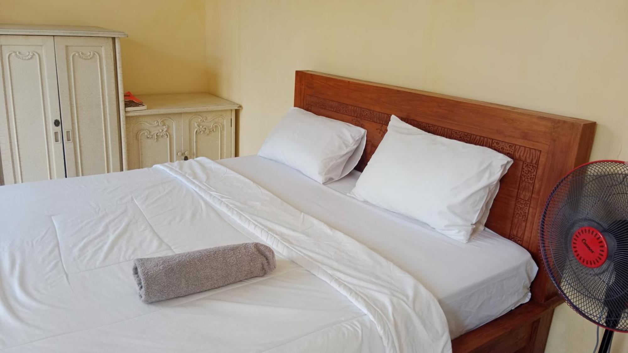 House Market Sidemen  Room photo